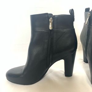 SAM EDELMAN BOOTIES